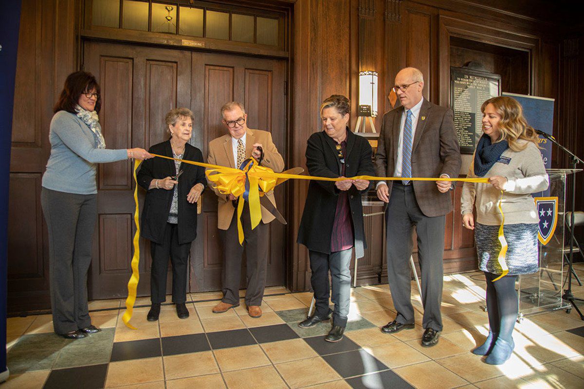 MSU dedicates Charles and Marlene Johnson Lobby